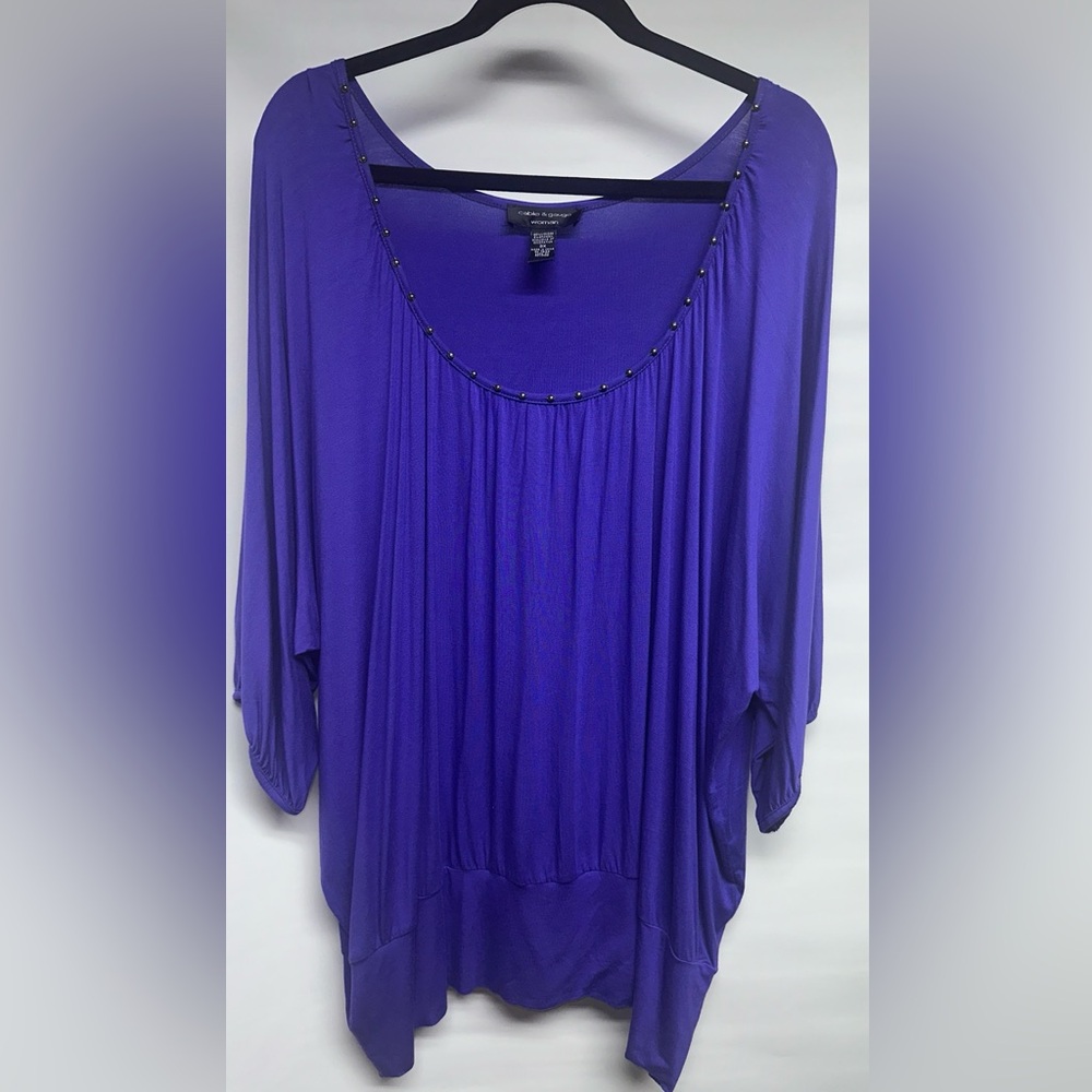 New Cable & Gauge Purple Scoop Neck Tunic with Beaded Trim